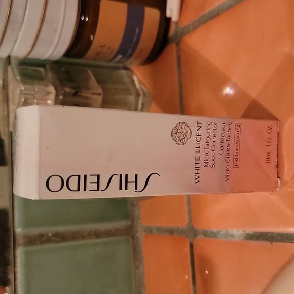 Shiseido White Lucent Serum NWT